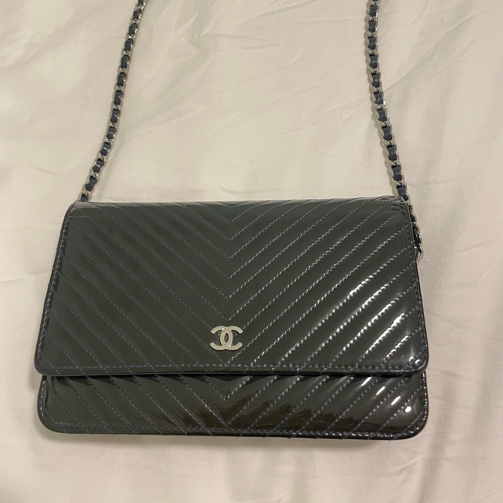 COPY - Chanel WOC wallet on chain
